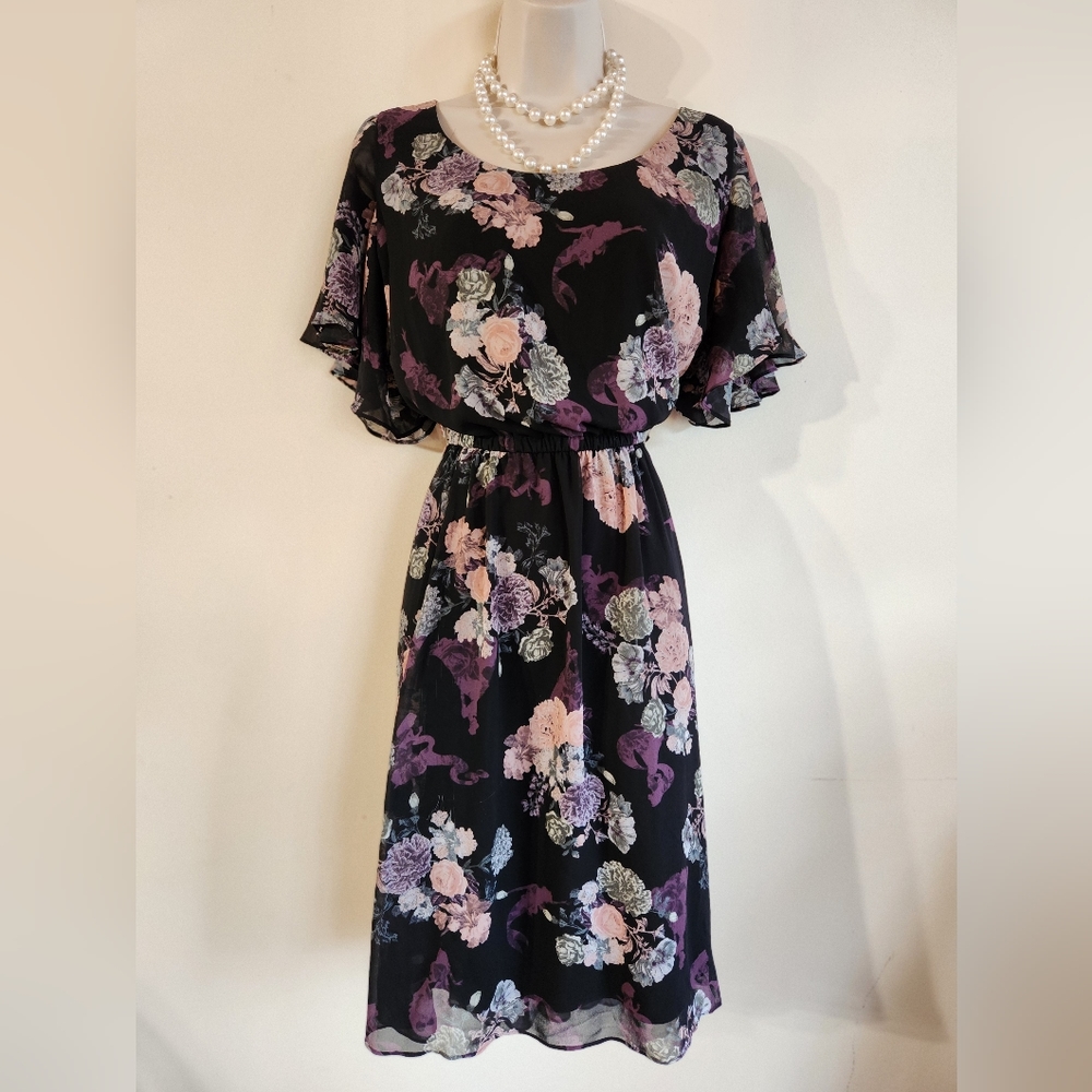Pre-owned Torrid Disney Princess Floral Dress